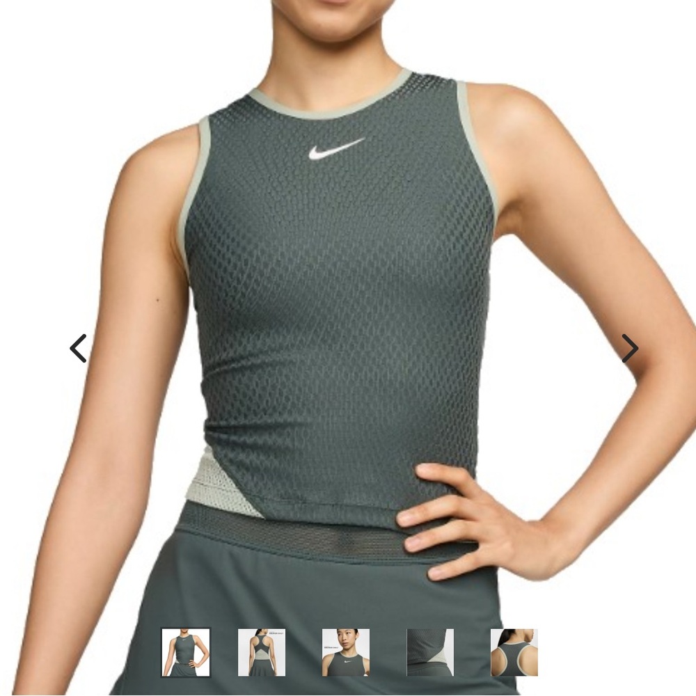 Nike Tennis Fitted Sleeveless Tank Top